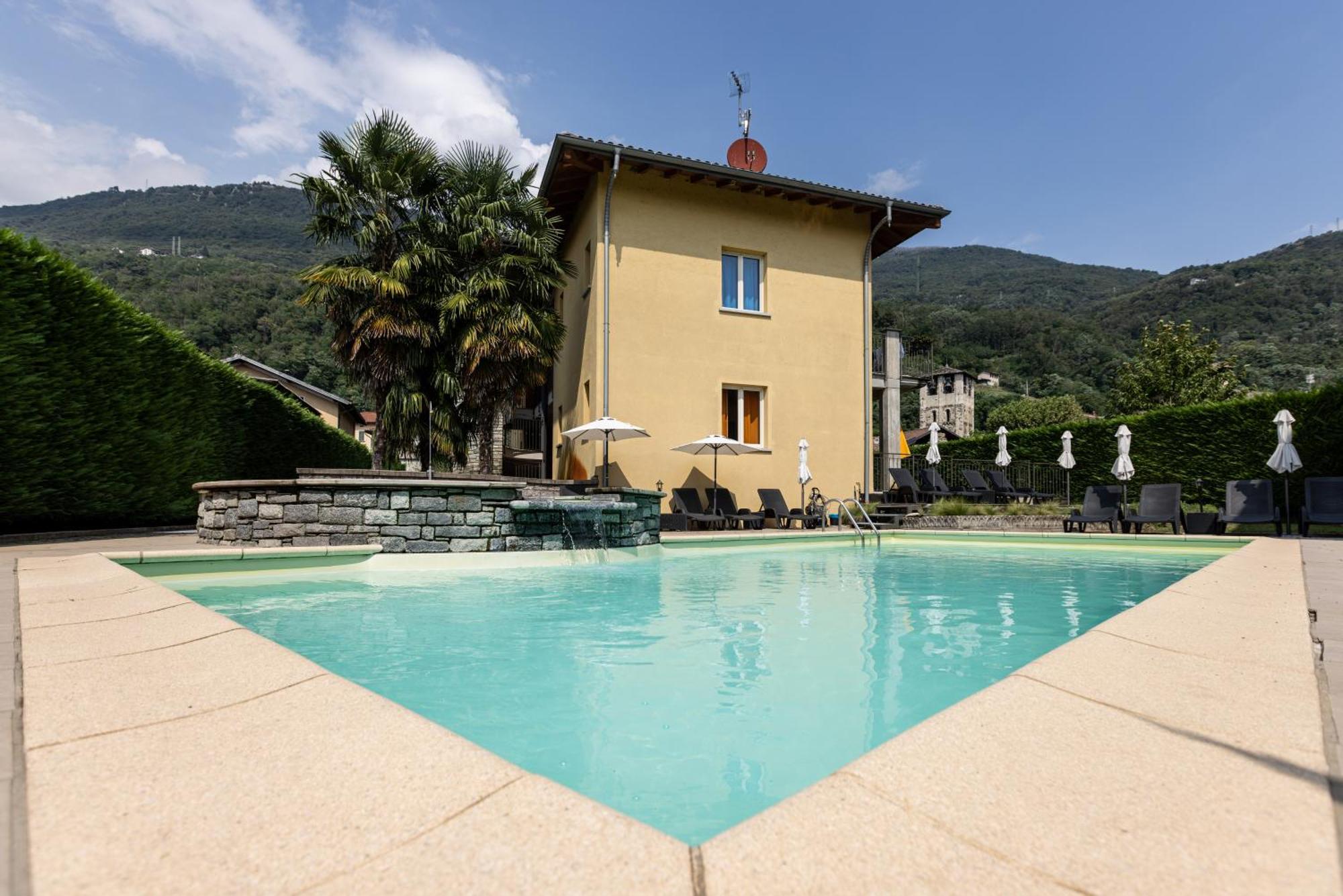 Spluga "Relax & Apartaments" By Alfio Colombo Sorico Exterior photo