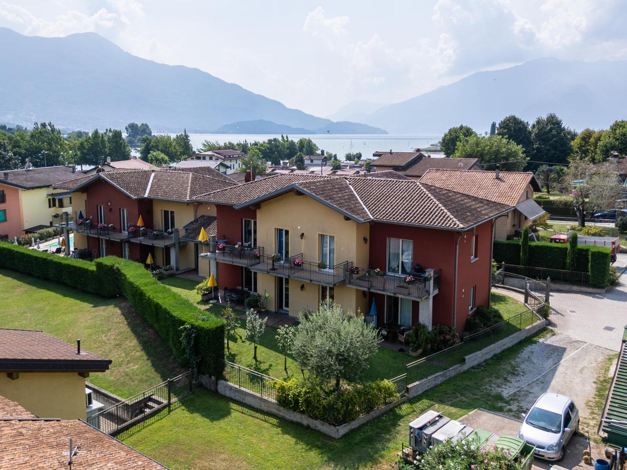 Spluga "Relax & Apartaments" By Alfio Colombo Sorico Exterior photo